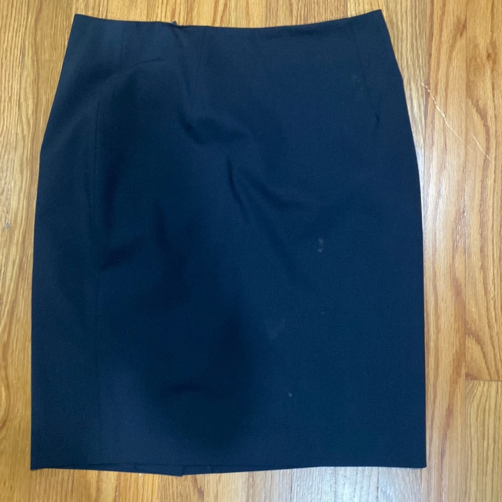 Boss Classic Navy pencil skirt